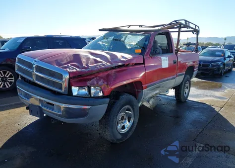 1998 Dodge Ram 1500 St из США, поврежденный, VIN 1B7HF16Y5WS545189